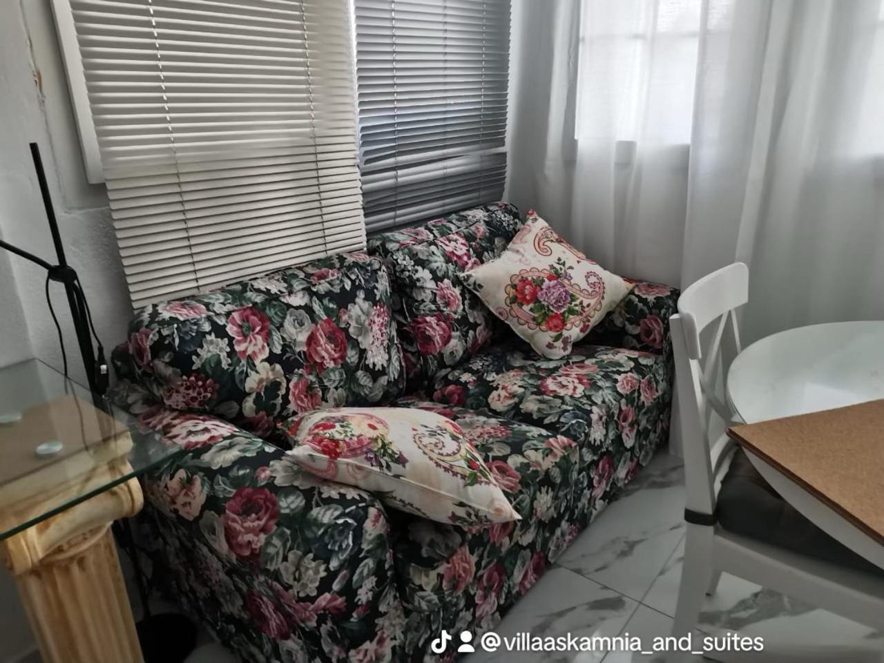 Villa Askamnia Deluxe Nikiti  Exteriör bild